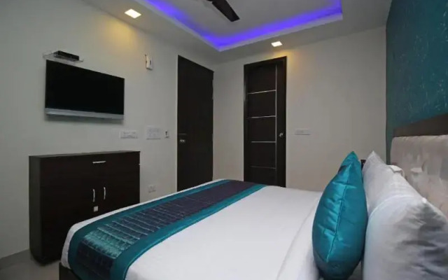 Hotel Tourist Palace