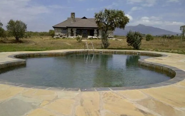 Shwari Cottage