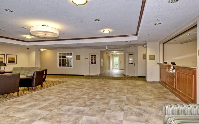 Candlewood Suites Burlington South by IHG