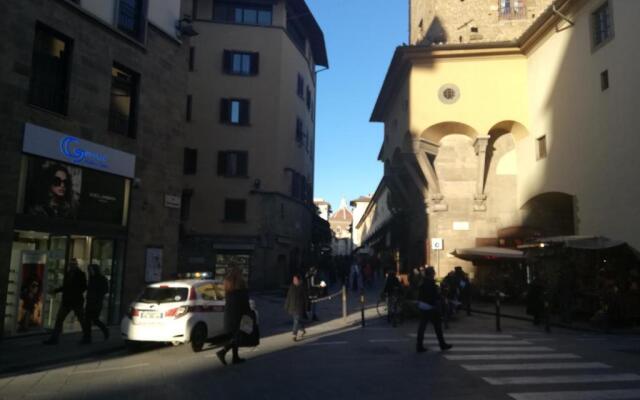 Ponte Vecchio - Guicciardini n. 10