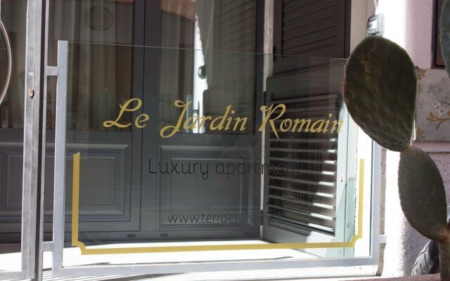 Le Jardin Romain Luxury Apartment