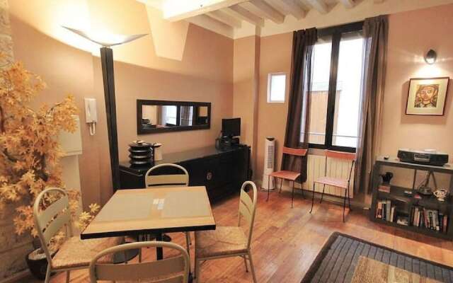 Apartment in the historical center