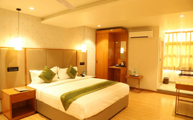 Hotel Reva Regency