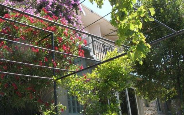 Apartments Stari Pavle