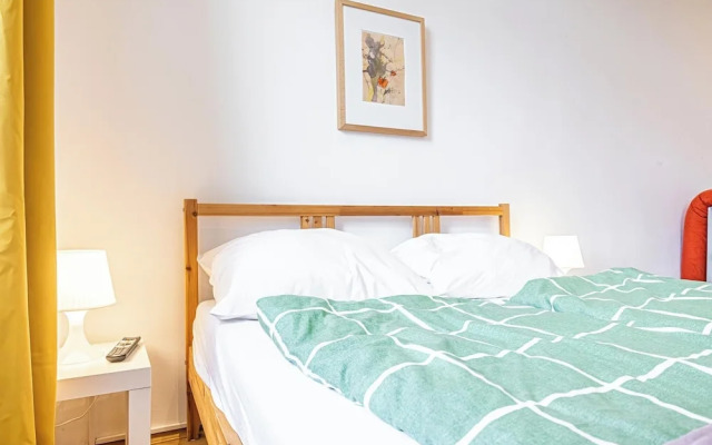 Cozy Room Near U6 Dresdner Subway Line