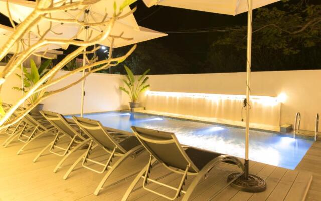 Beachcove No 6