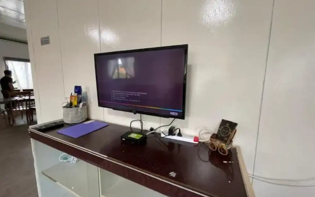 OYO Home 90349 Anique Hoemstay