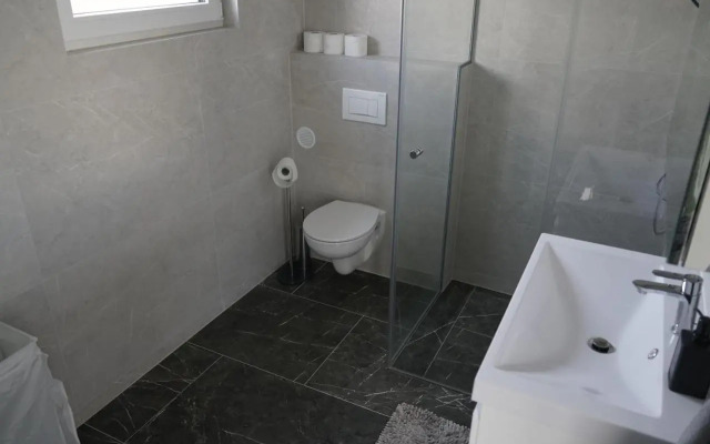 DM Apartment
