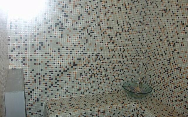 Carmen Suite Hotel