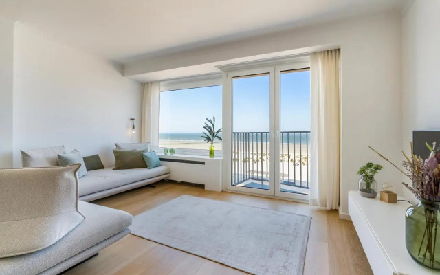 Seacarl - stunning apartment with frontal sea view