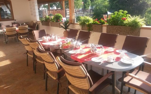 Gasthof Pension Traube