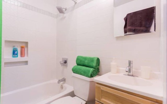 Beautiful 1 Bedroom Apartment