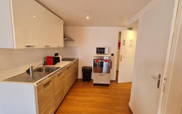 128 - Urban Art Rock Champs-Elysées