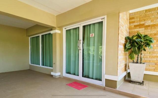Panutsaya Homestay