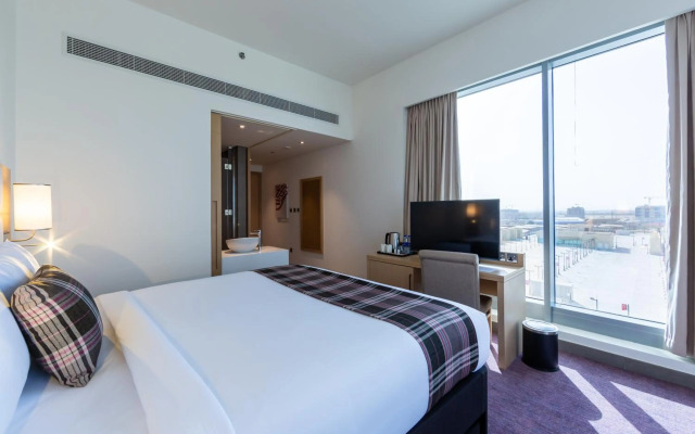 Premier Inn Dubai Dragon Mart Hotel