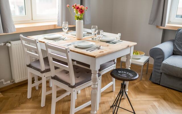 P&O Apartments Center