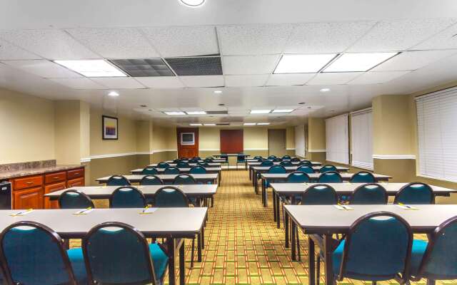 Days Inn by Wyndham Lebanon