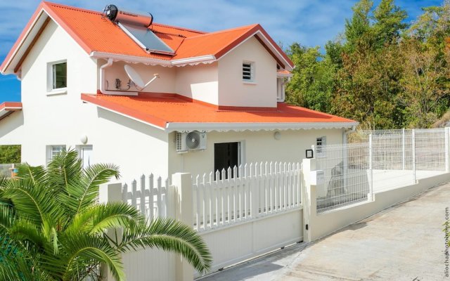 House With 3 Bedrooms in La Trinité, With Wonderful sea View, Private Pool, Enclosed Garden - 2 km From the Beach