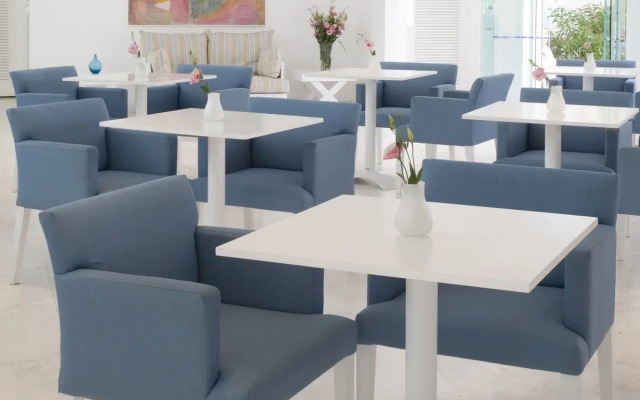 Nissi Park Hotel
