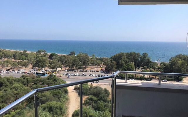 Lara Park Suites