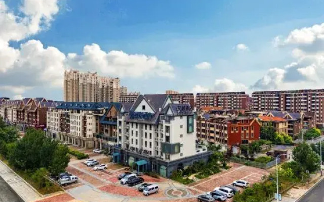 Aiju Art Hotel (Yingkou Institute of Technology Olympic Sports Center)