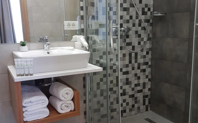 YMY Boutique Residence