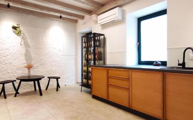 Boutique stone house Franco