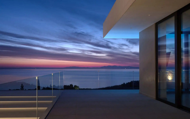 The Sall Villa