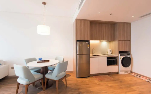 A La Carte Ha Long Residence