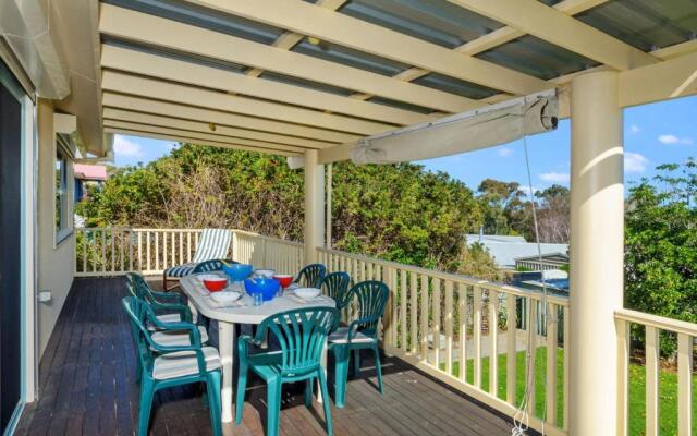 22 Broadbeach Drive