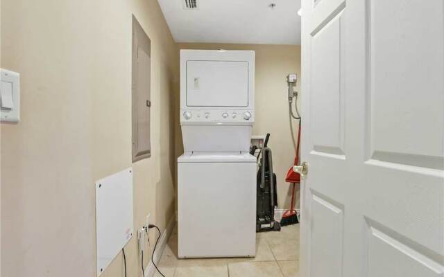 Treasure Island 802 - Two Bedroom Condo