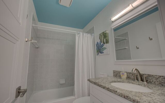 Absolute Anna Maria- 2 Bedroom Condo