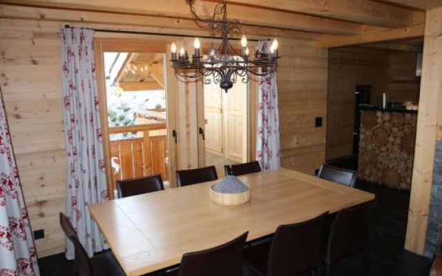 Chalet la Trinité 4 Vallées – Guest Rooms – Hérémence