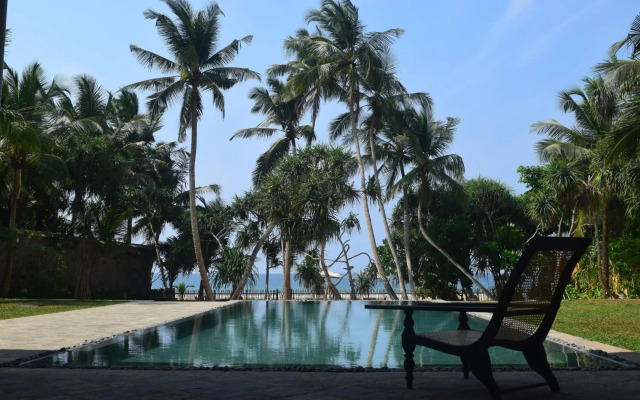 Villa Saffron Hikkaduwa