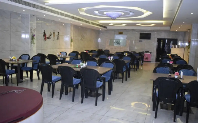 Hotel Aksharadha