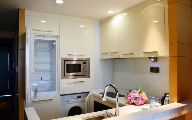 Yi Cheng International Apartment Hotel