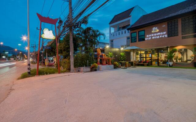 Hanuman V.I.P Hostel (SHA Extra Plus)