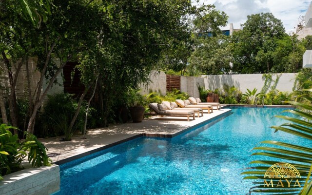 Tropical Apartment Close To The Beach