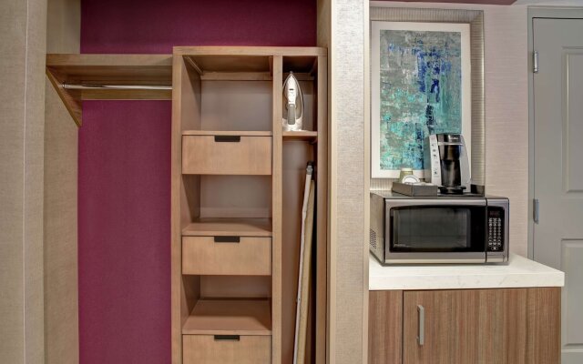 Hilton Garden Inn Kansas City