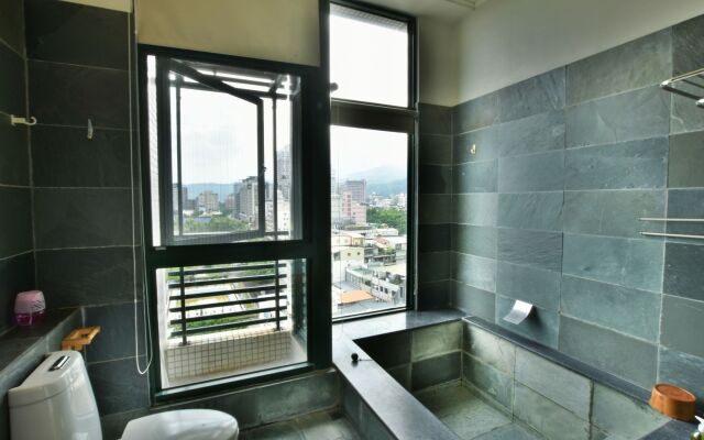 Duoai Hot Spring Hotel