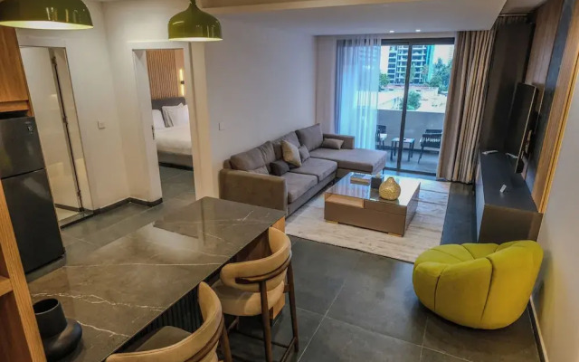L'Avenue Hotel Apartments
