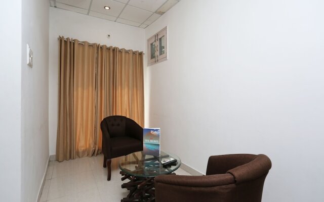 OYO 2767 Hotel Ganga Darshan 2