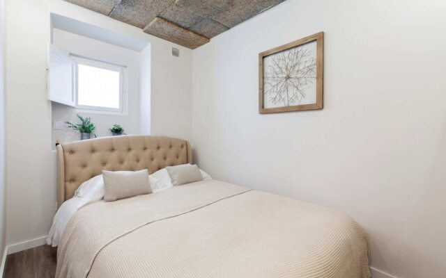 Cosy 1 Bedroom Apartment in St George's Castle