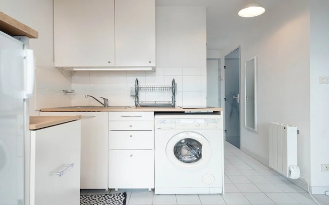 Cosy Apartment in Agde Near Sand Beach