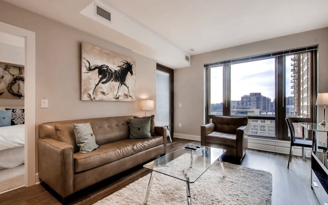 Global Luxury Suites at South Arlington
