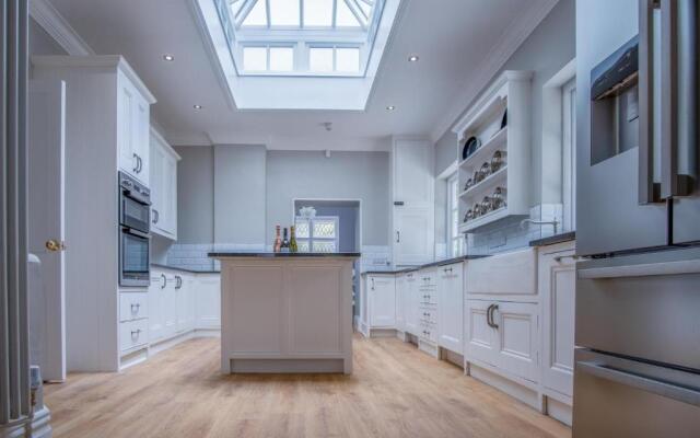 Penally Manor - Luxurious Manor House - Tenby