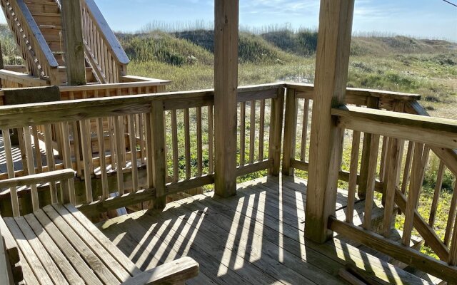 11 Mystical Sundaze Studio Bedroom Condo by RedAwning