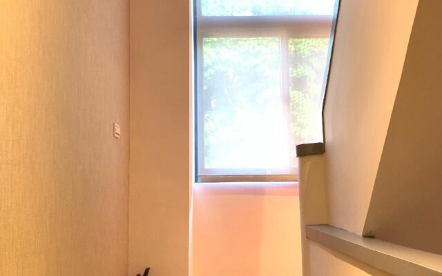 Teeya Apartment