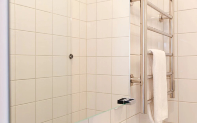 WeHost Pieni Roobertinkatu Small 13