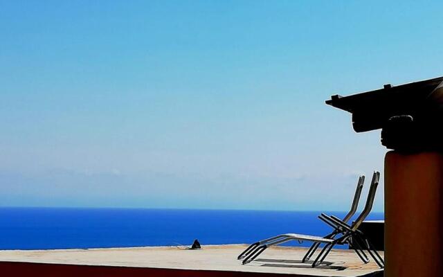 Alicudi Giardino dei Carrubi- al gradino 365